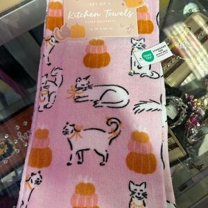 Envogue Pink Cat pumpkin kitchen Towels- Set of 3 New